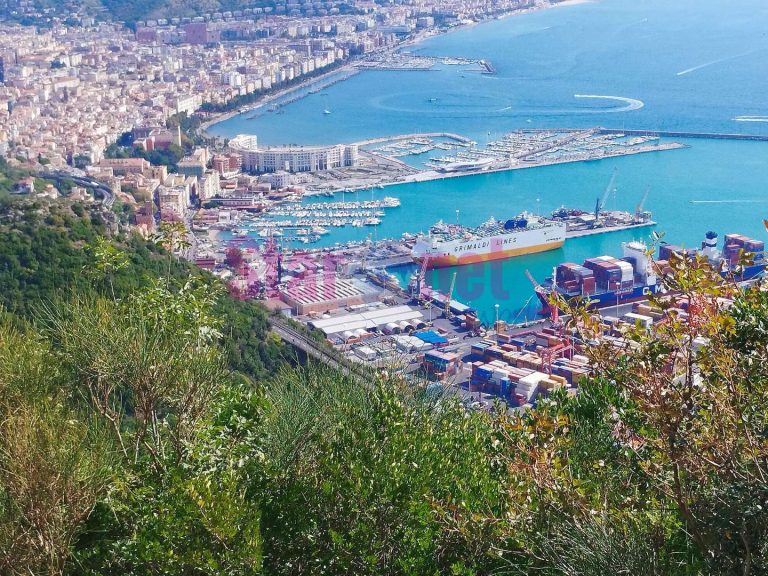 Porto di Salerno I panorami 23