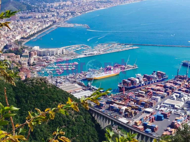 Porto di Salerno I panorami 28
