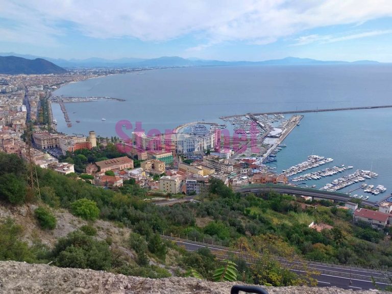 Porto di Salerno I panorami 30